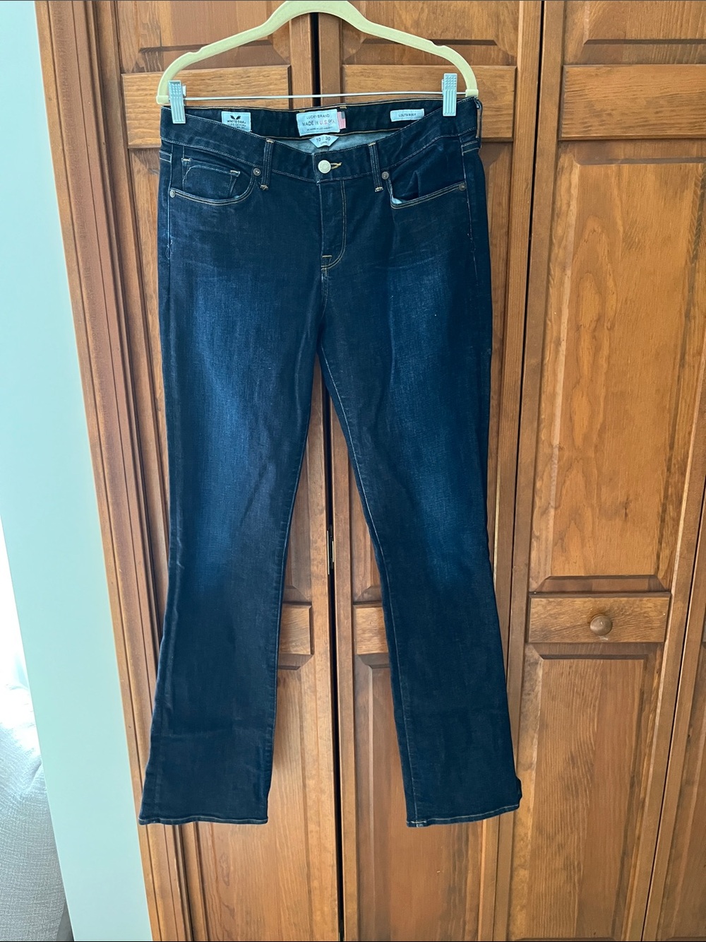 Lucky Brand Dark Indigo Bootcut Low Rise Jeans Sz. 10 Long